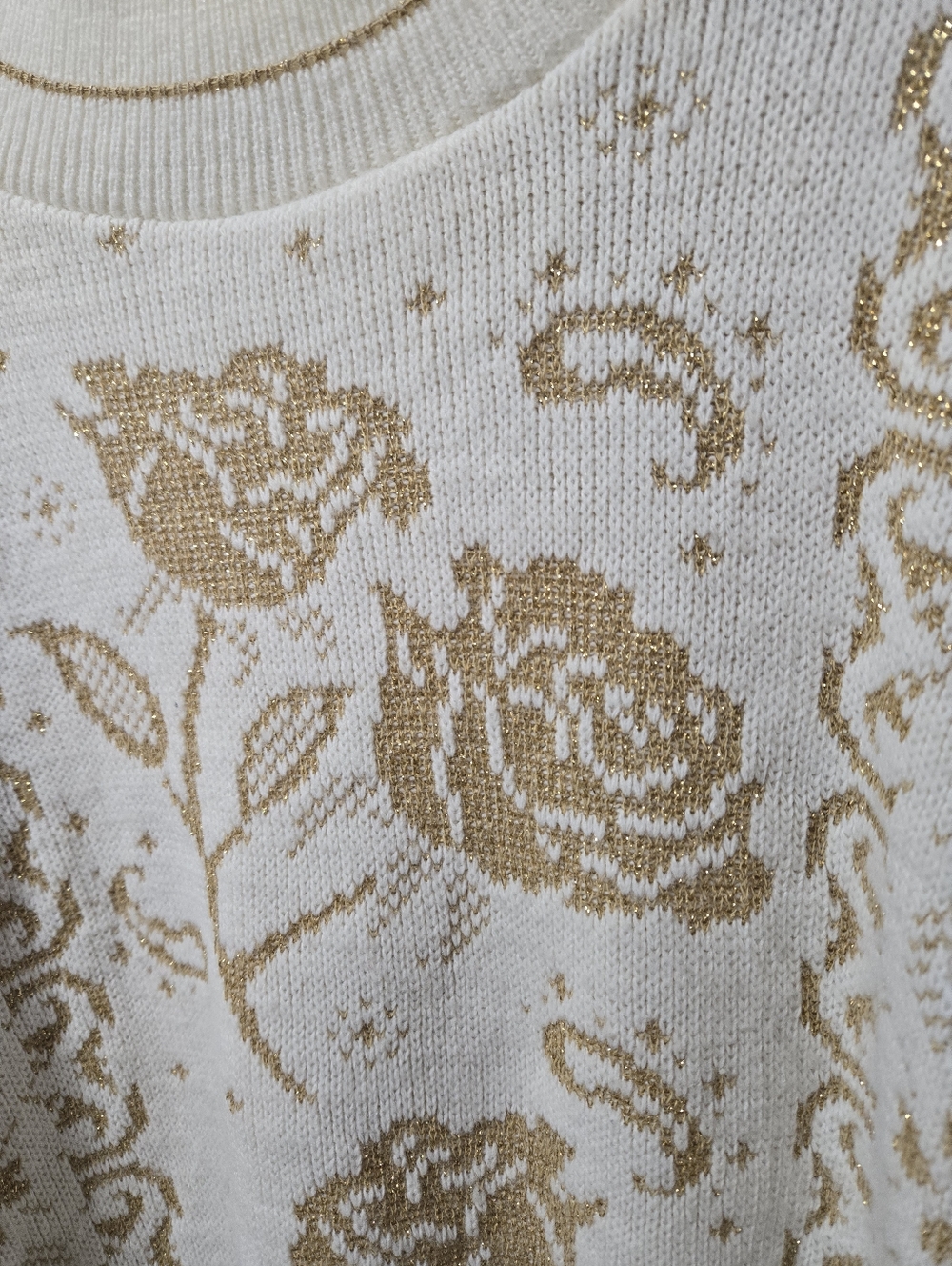 Dana Scott Vintage 80s Metallic Gold Rose White Sweater GUC *No Size Tag* - Picture 6 of 7